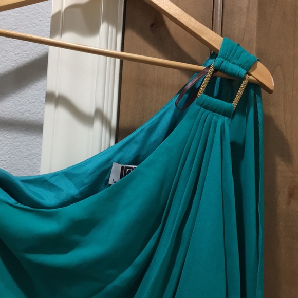 One shoulder cocktail dress. - Picture 2 of 4